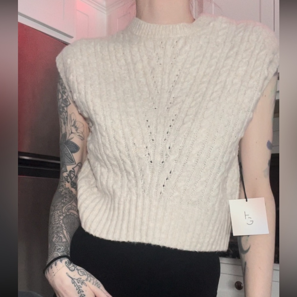 Cream Cable Knit Sleeveless Sweater